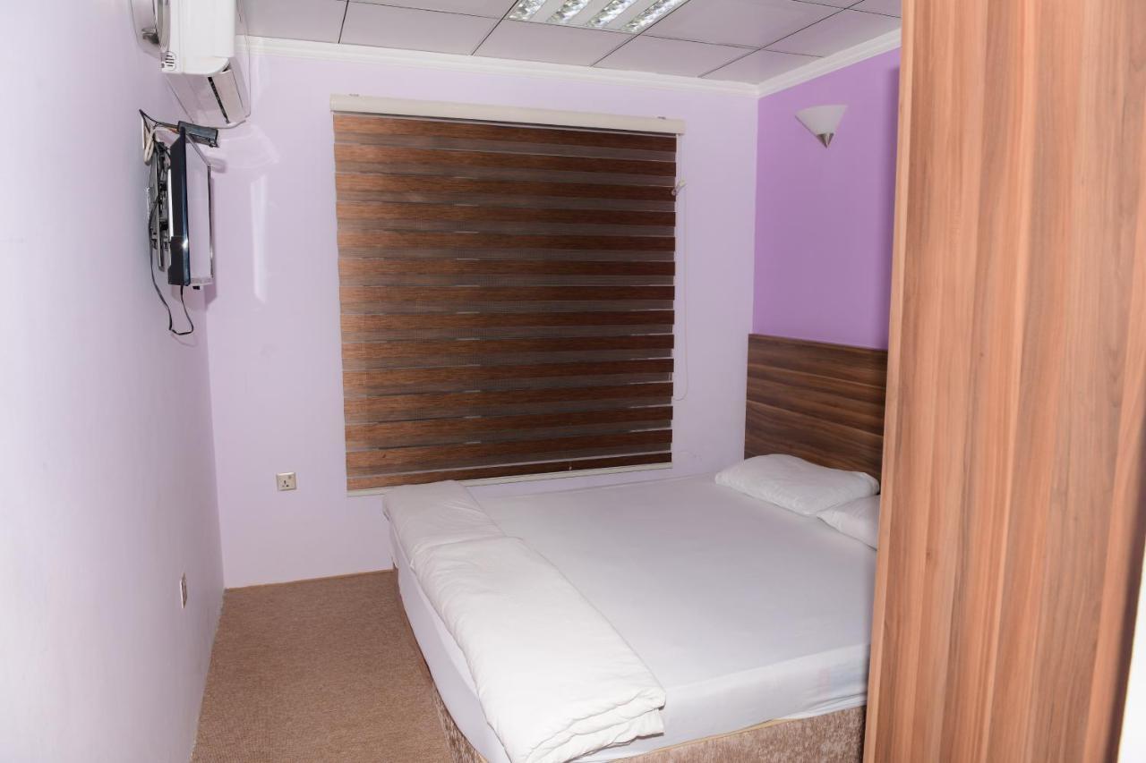 Janet Bludan Hotel Erbil Extérieur photo